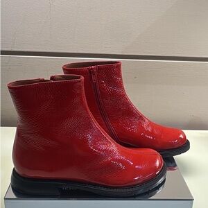 Chie Mihara women’s Red shimmer Patent Leather Ankle Booties NWT